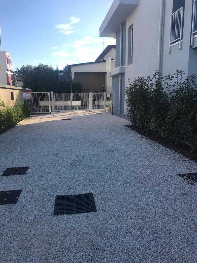 Villa Karolina Desenzano del Garda Exteriér fotografie