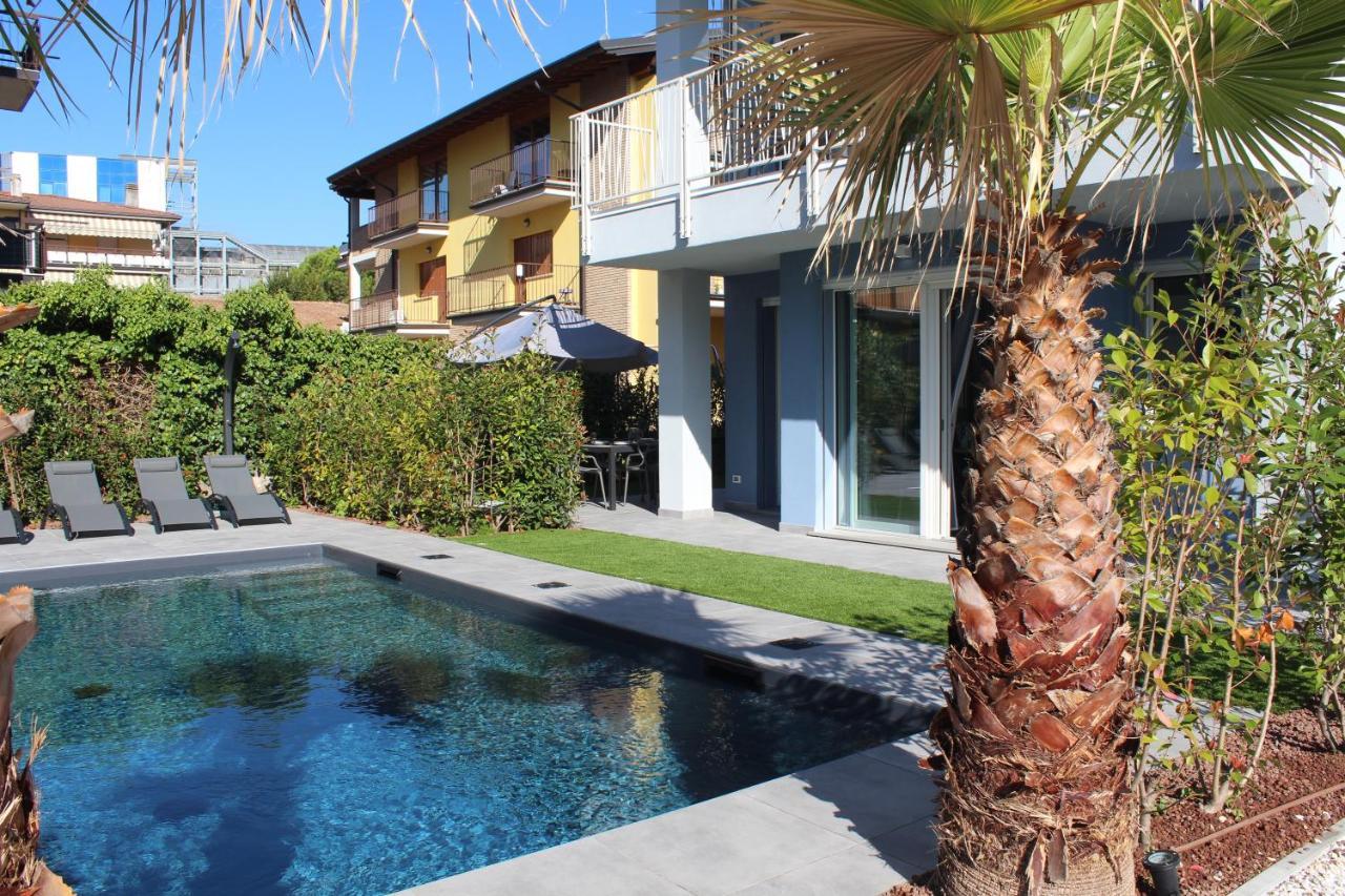 Villa Karolina Desenzano del Garda Exteriér fotografie