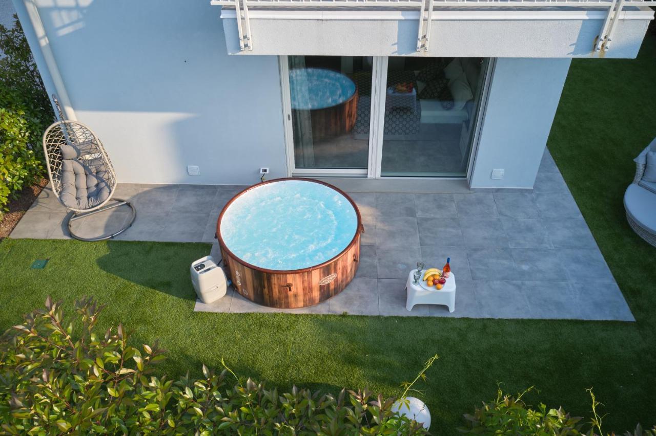Villa Karolina Desenzano del Garda Exteriér fotografie